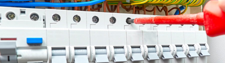 Tableau électrique: Coffret et armoire pour la distribution électrique